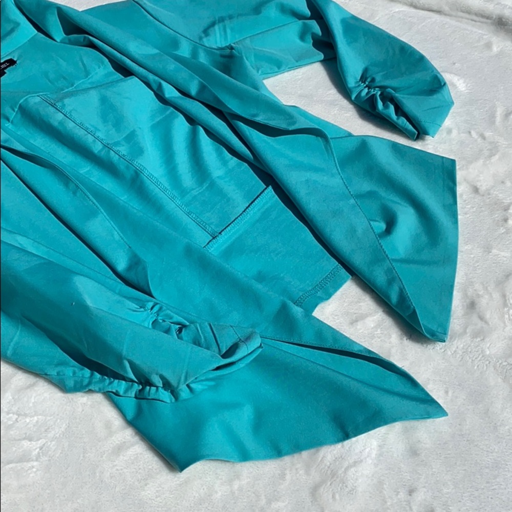 Flowy Turquoise Blazer - Picture 4 of 5